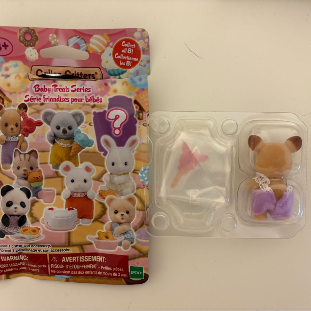 Calico Critters Baby Treats Series Figure - Picture 2 of 2